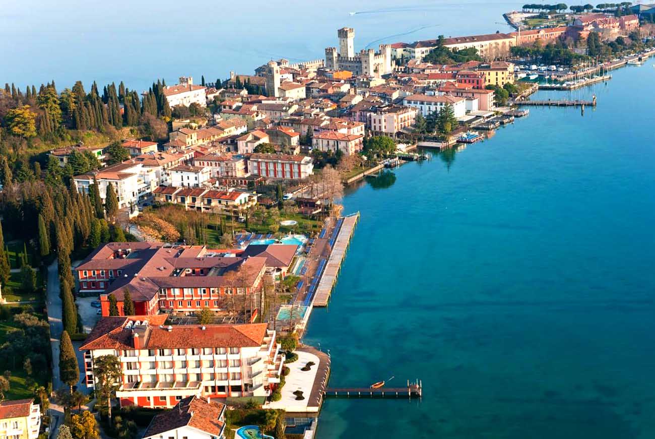 vista-dall-alto-lago-di-garda