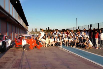 Ferrari experience - incentive- experience - drive a ferrari - track